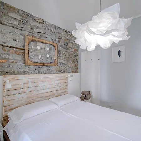 Gem Of The - Luxury Old Town קומו